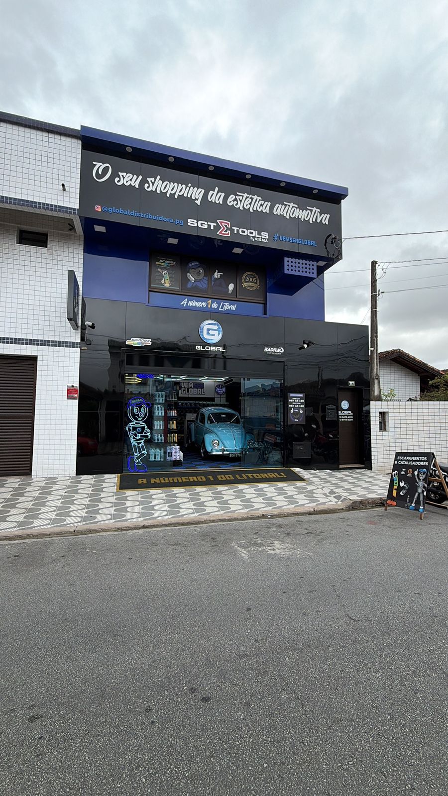 Fachada da loja Global Distribuidora em Praia Grande